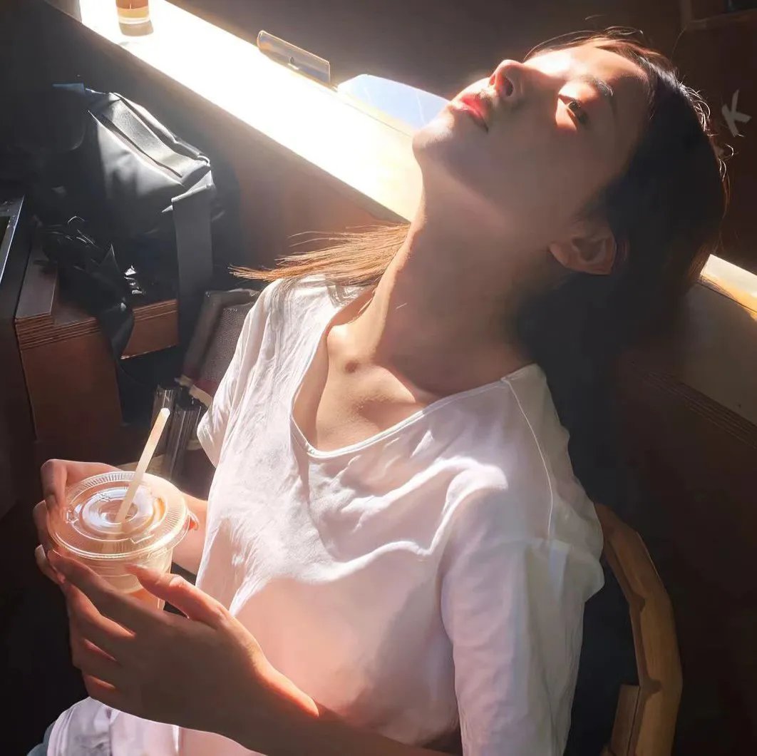 姐妹姐妹 海报